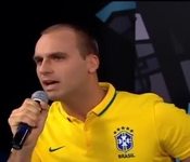 BOLSONARO COME GOSTOSO O CU DE DEPUTADO DESARMAMENTISTA